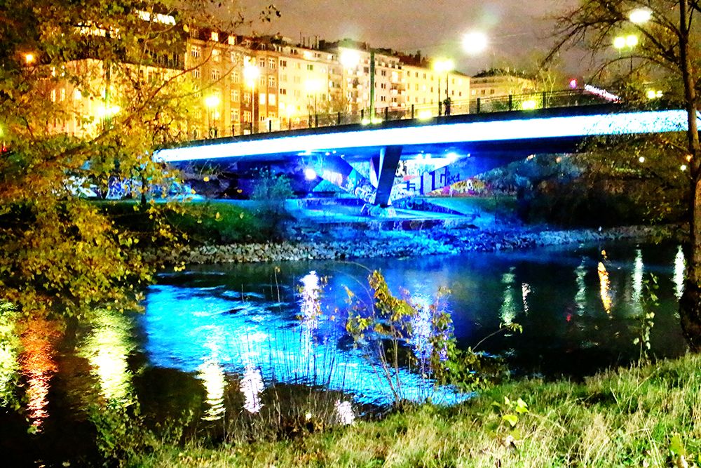 The blue bridge